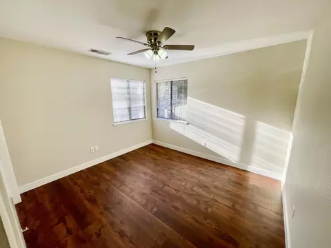 Bedroom - 265 Cornwall Ave #2, Grass Valley, CA 95945 photo 4 of 14