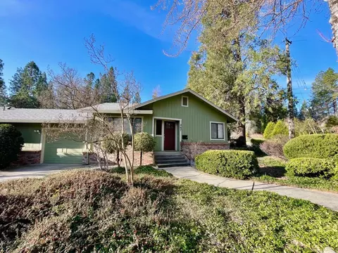Exterior - 265 Cornwall Ave #2, Grass Valley, CA 95945 photo 5 of 15