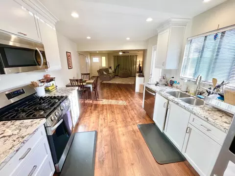 Kitchen - 265 Cornwall Ave #2, Grass Valley, CA 95945 photo 9 of 12