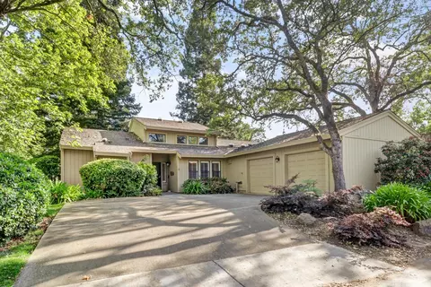 101 Morning Dove Ln, Folsom, CA 95630
