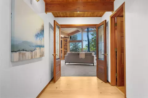 Entry Way - 4800 Abbey Rd, Placerville, CA 95667 photo 2 of 2