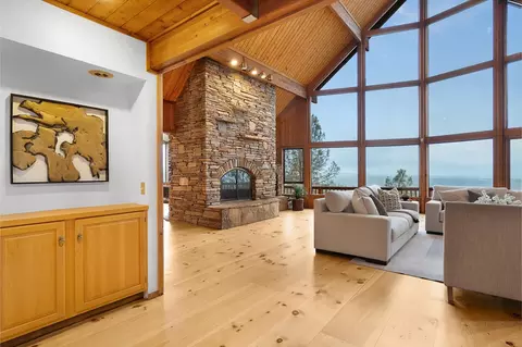 Living - 4800 Abbey Rd, Placerville, CA 95667 photo 2 of 14