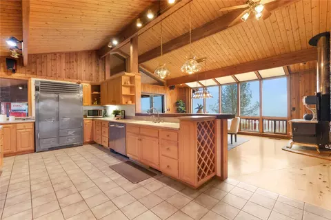 Kitchen - 4800 Abbey Rd, Placerville, CA 95667 photo 1 of 6