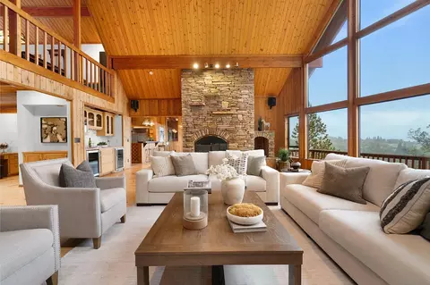Living - 4800 Abbey Rd, Placerville, CA 95667 photo 5 of 14