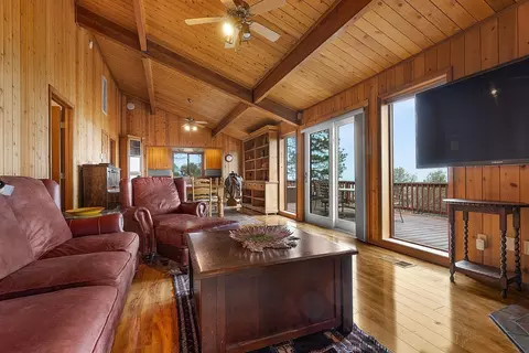 Living - 4800 Abbey Rd, Placerville, CA 95667 photo 14 of 14