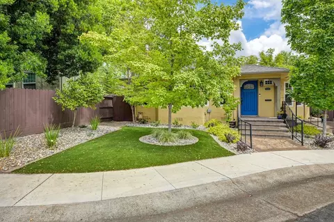 1031 9th Ave, Sacramento, CA 95818