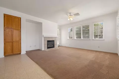 Living - 9360 Jacks Pl, Patterson, CA 95363 photo 5 of 6
