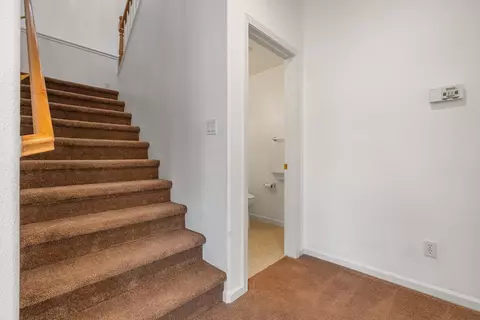 Entry Way - 9360 Jacks Pl, Patterson, CA 95363 photo 5 of 9
