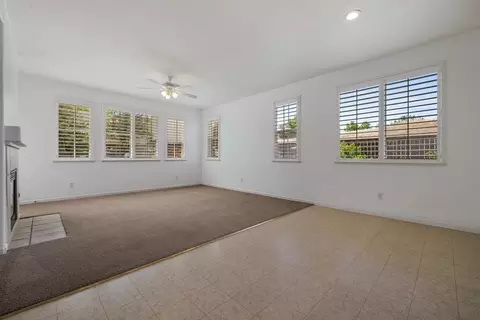 Living - 9360 Jacks Pl, Patterson, CA 95363 photo 3 of 6
