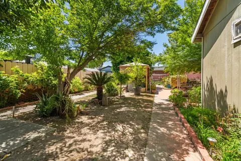 Exterior - 3356 Ocotillo Way, Modesto, CA 95355 photo 5 of 9