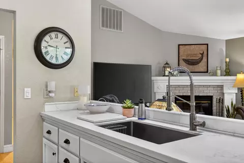 Kitchen - 2796 Clipper Ct, Cool, CA 95614 photo 5 of 6