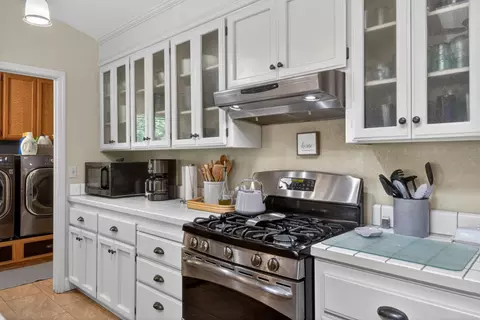 Kitchen - 2796 Clipper Ct, Cool, CA 95614 photo 4 of 6