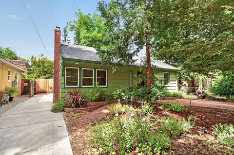 5221 9th Ave, Sacramento, CA 95820