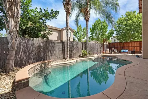 Exterior - 2604 Temescal Dr, Modesto, CA 95355 photo 2 of 7