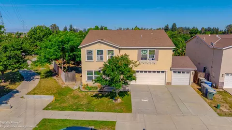 View/Area - 3888 Solstice Ave, Merced, CA 95348 photo 2 of 7
