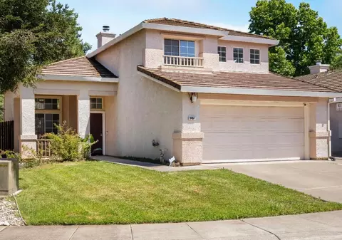 9467 Little Rapids Way, Elk Grove, CA 95758