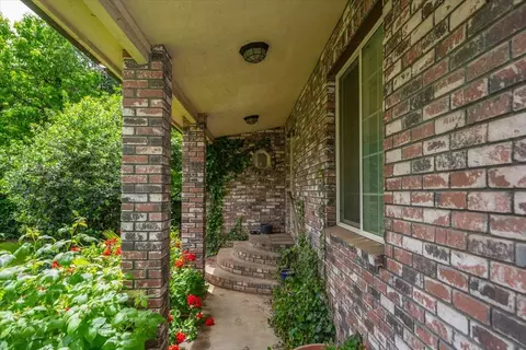 Exterior - 1129 Dewsnup Ave, Gridley, CA 95948 photo 6 of 20