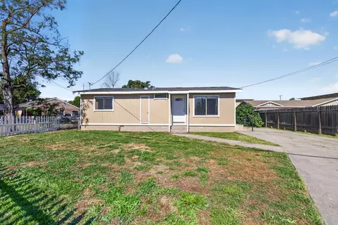 2715 Altos Ave, Sacramento, CA 95815
