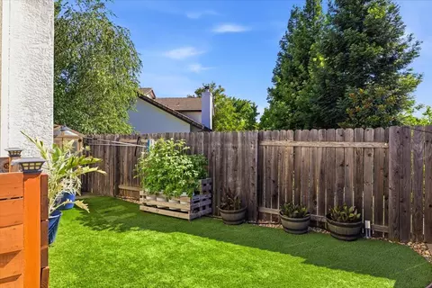 Exterior - 6314 Emerald Dr, Rocklin, CA 95677 photo 12 of 12