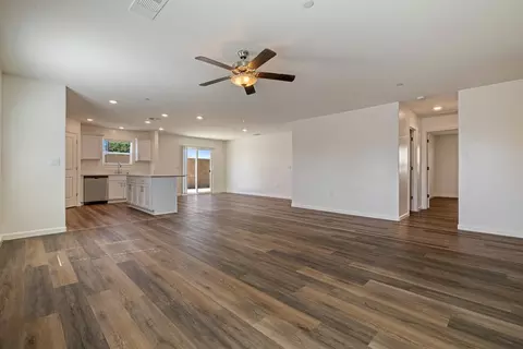Living - 342 Rubicon Ct, Merced, CA 95341 photo 2 of 5