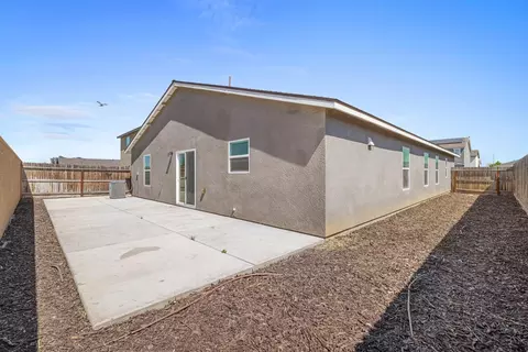Exterior - 342 Rubicon Ct, Merced, CA 95341 photo 4 of 7