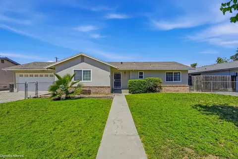 1512 Coolidge Ave, Chowchilla, CA 93610