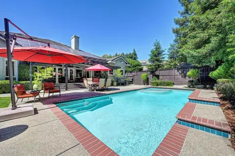Exterior - 2514 Regatta Ct, Davis, CA 95618 photo 9 of 20