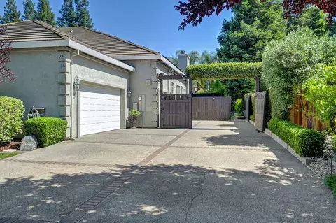 Exterior - 2514 Regatta Ct, Davis, CA 95618 photo 15 of 20