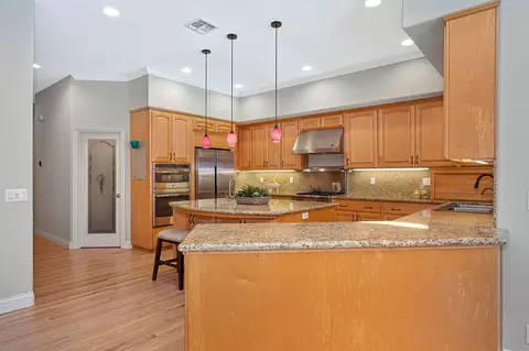 Kitchen - 2514 Regatta Ct, Davis, CA 95618 photo 6 of 7