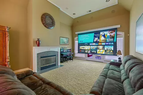 Living - 2514 Regatta Ct, Davis, CA 95618 photo 1 of 5