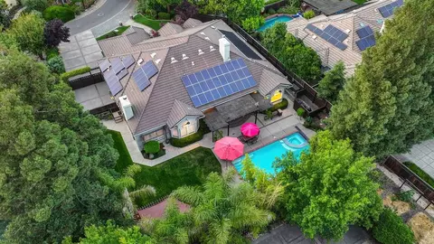 View/Area - 2514 Regatta Ct, Davis, CA 95618 photo 4 of 6