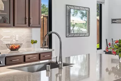 Kitchen - 263 Quail Creek Dr, Copperopolis, CA 95228 photo 5 of 9