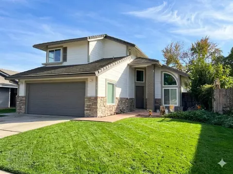 788 Cobble Hill Way, Galt, CA 95632
