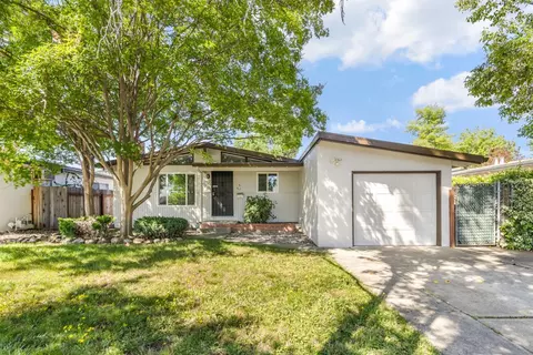951 Duchow Way, Folsom, CA 95630