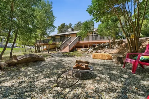 6990 Couey Ln, Penryn, CA 95663