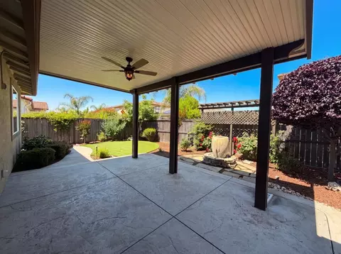 Exterior - 3935 Deergrass Cir, Rocklin, CA 95677 photo 2 of 7