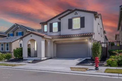 Exterior - 270 E Phelps Dr, Mountain House, CA 95391 photo 4 of 11