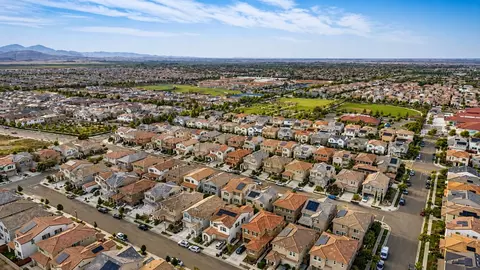 View/Area - 270 E Phelps Dr, Mountain House, CA 95391 photo 12 of 14