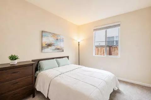 Bedroom - 270 E Phelps Dr, Mountain House, CA 95391 photo 1 of 9
