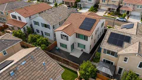 View/Area - 270 E Phelps Dr, Mountain House, CA 95391 photo 8 of 14