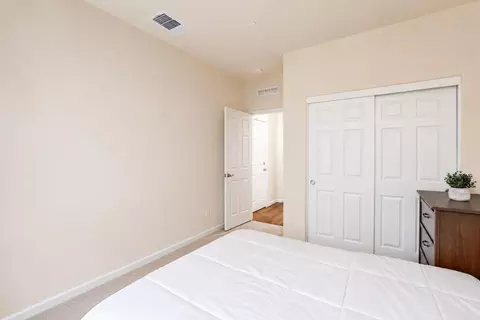 Bedroom - 270 E Phelps Dr, Mountain House, CA 95391 photo 2 of 9