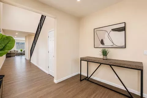 Entry Way - 270 E Phelps Dr, Mountain House, CA 95391 photo 1 of 6