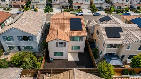 View/Area - 270 E Phelps Dr, Mountain House, CA 95391 photo 7 of 14