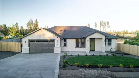 6092 Maxwood Dr, Paradise, CA 95969