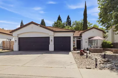 146 Orange Blossom Cir, Folsom, CA 95630