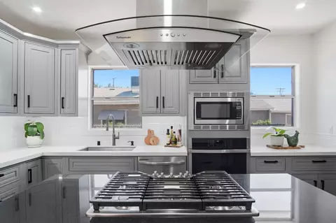 Kitchen - 752 Mitchell, Turlock, CA 95380 photo 2 of 4