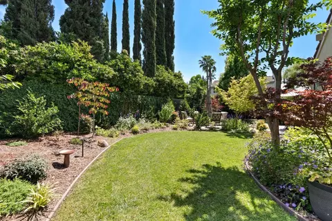 Exterior - 2741 Fleet Cir, Rocklin, CA 95765 photo 6 of 13