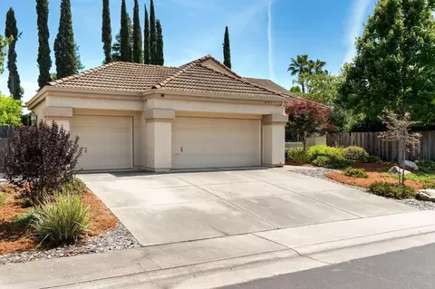 Exterior - 2741 Fleet Cir, Rocklin, CA 95765 photo 11 of 13