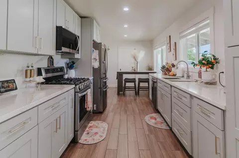 3421 Mansfield Ln, Modesto, CA 95350 photo 8