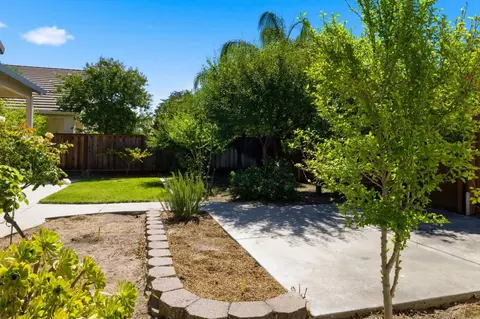 Exterior - 1738 Winchester Dr, Manteca, CA 95336 photo 5 of 5